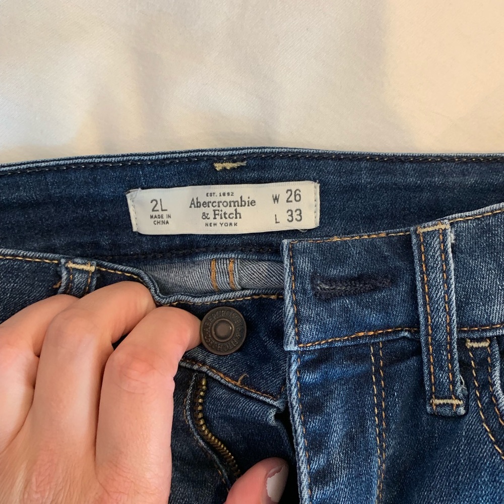 Jeans - Picture 4 of 5